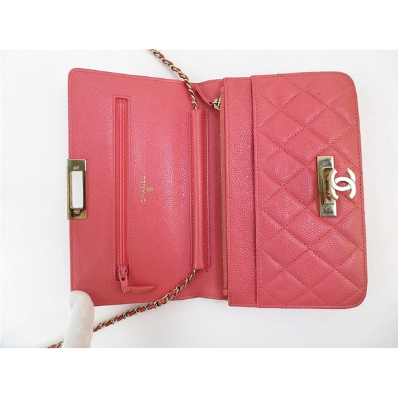 CHANEL Pink Quilted Crossbody Bag - Picture 9 of 16